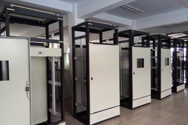 临夏市控制箱-3683谈谈控制箱的维护和保养事